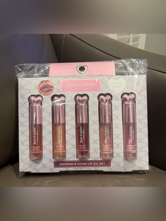 Juicy Couture Other - Juicy Couture Nourish & Shine Lip Oil Set Of 5